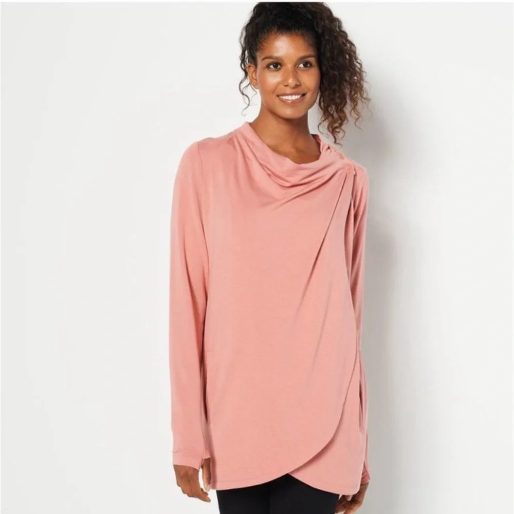 zūda Wrap Size Medium Rose Z-Knit Drape Snaps Thumbholes Athleisure Top